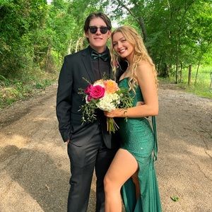 Selling my prom dress!!